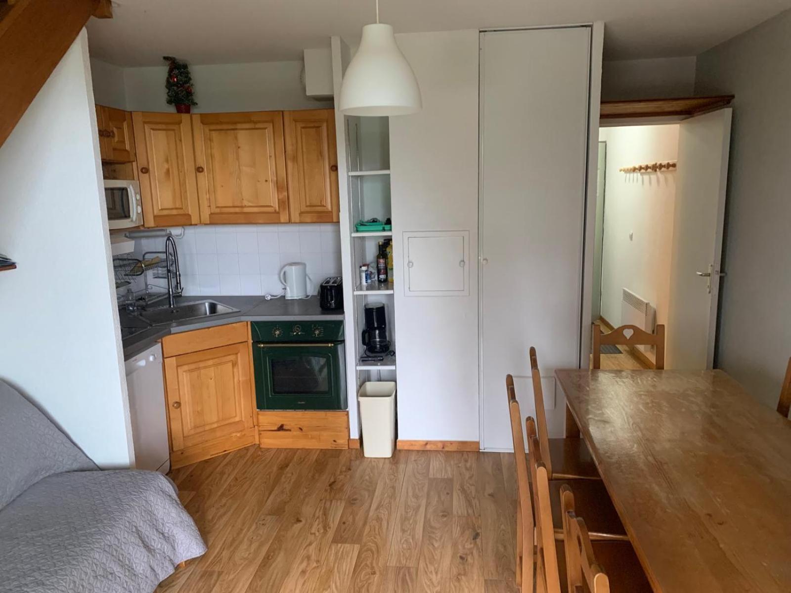 Appartement Dans Residence Bois De La Reine, Besse Et Saint Anastaise Exterior photo